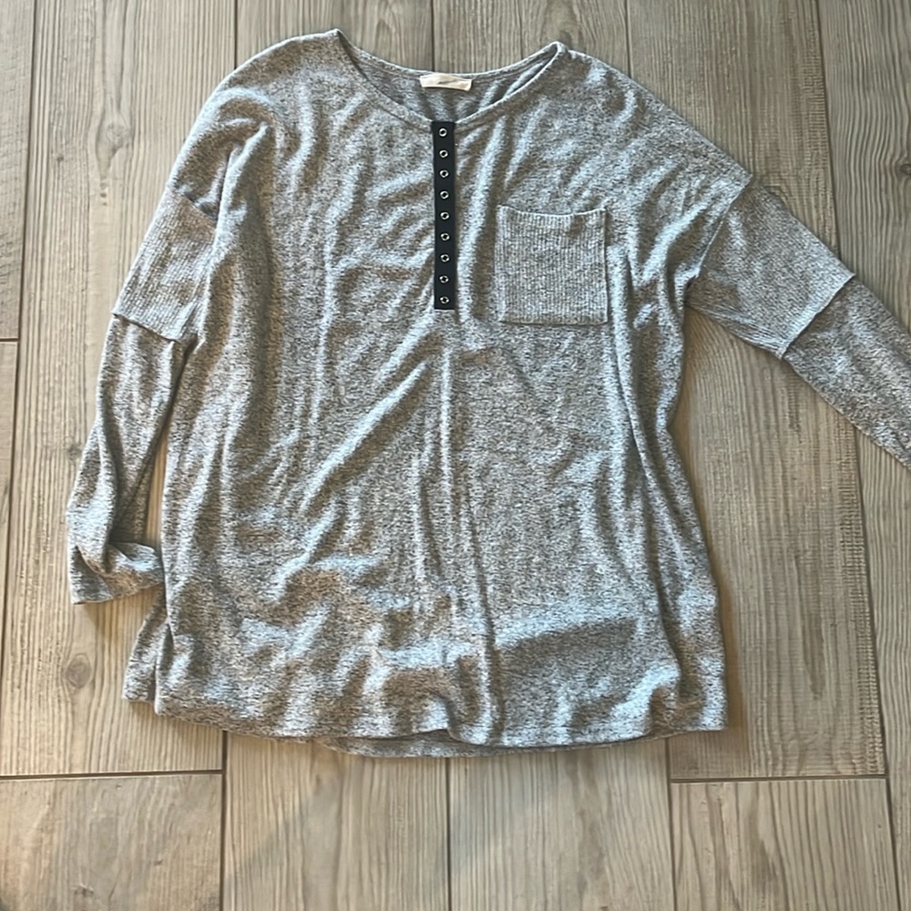 Magnolia Boutique tunic sweater